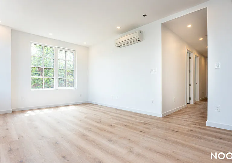 68 Gold St #2H — Photo 9