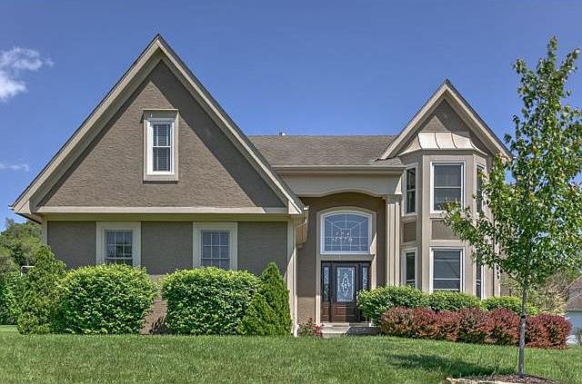 1st image of 1777 Oak Leaf Dr
