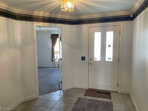 3rd image of 191 Mathews Rd Unit A