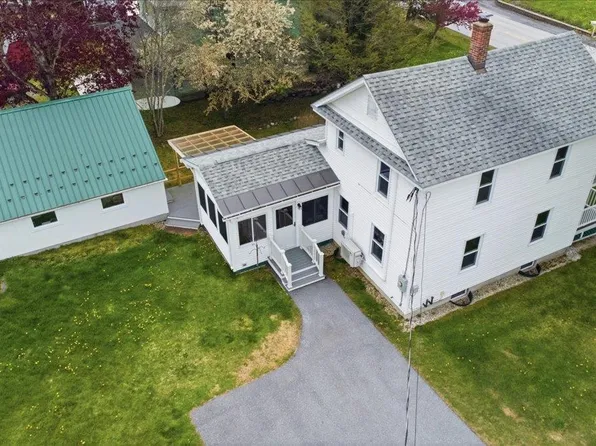 10 Cass Terrace, Manchester, VT 05255