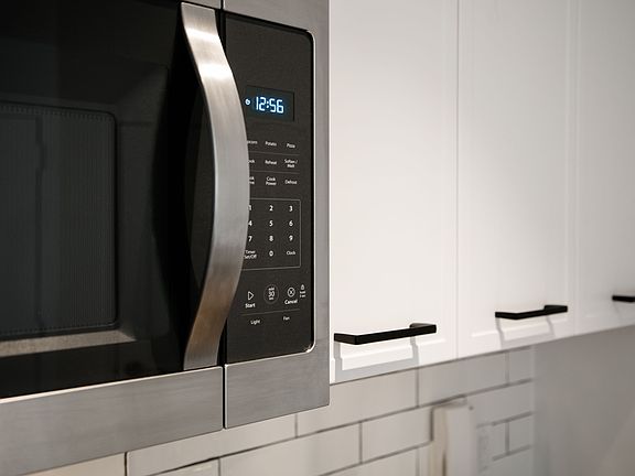 3rd image of 63 Wall St #2205