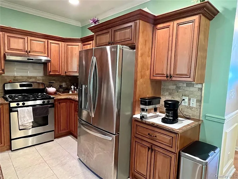 20 Seeley Bull St — Photo 6