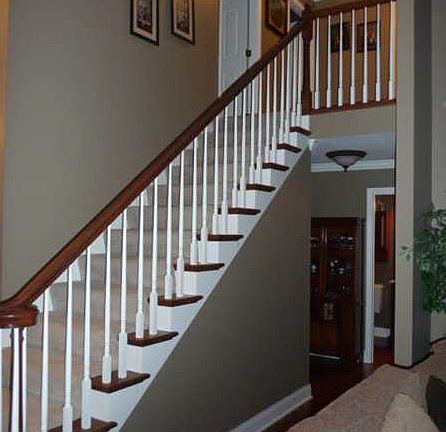 3rd image of 920 Gregory Ct