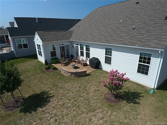 5th image of 7837 James Blair Ln