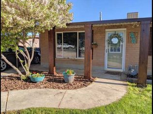 856 W Harrisville Rd, Harrisville, UT 84404