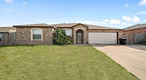 4400 Lloyd Dr Photo 1 4400 Lloyd Dr Photo 1