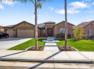 14215 Edenderry Ave, Bakersfield, CA 93314