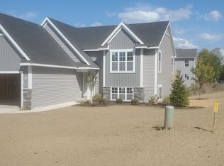 8822 Lupine Spur, Caledonia, MI 49316
