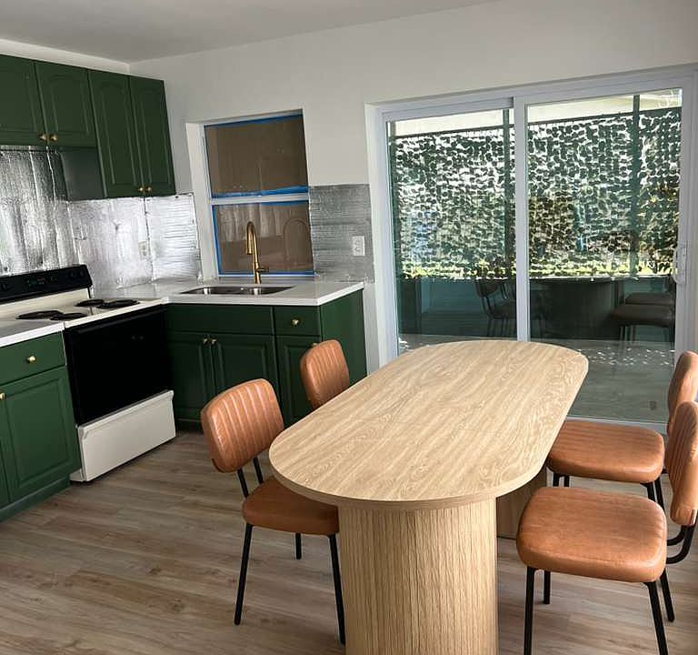 1st image of 1530 SW 21st St #2