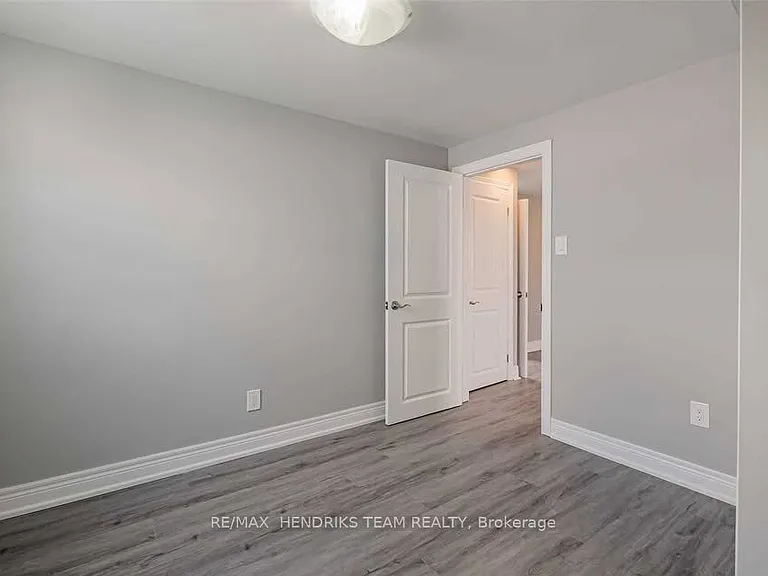 9 Rykert St #UPPER FLOOR — Photo 7