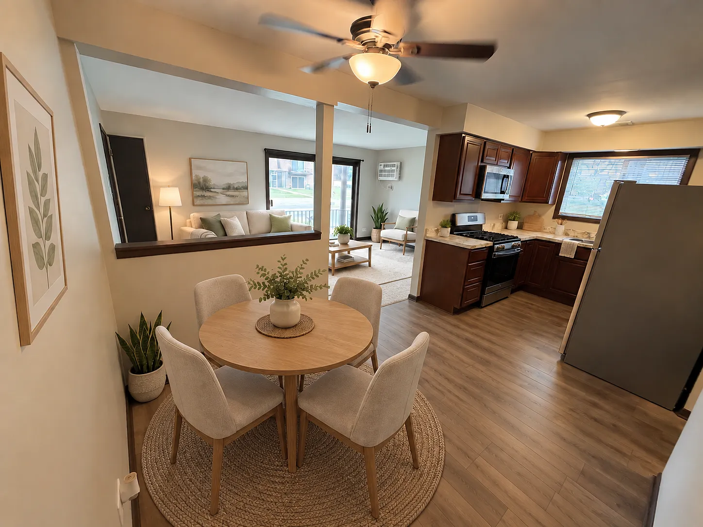 12817 Hill Dr — Photo 2