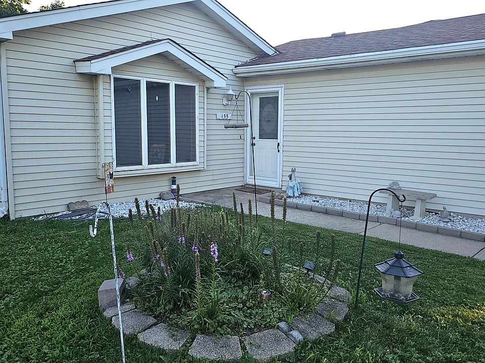 1st image of 155 Plum Creek Dr