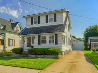 302 Foch St, Ellwood City, PA 16117