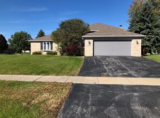 283 Miller St, Beecher, IL 60401