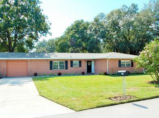 621 Orange Valley Cir, Lakeland, FL 33813
