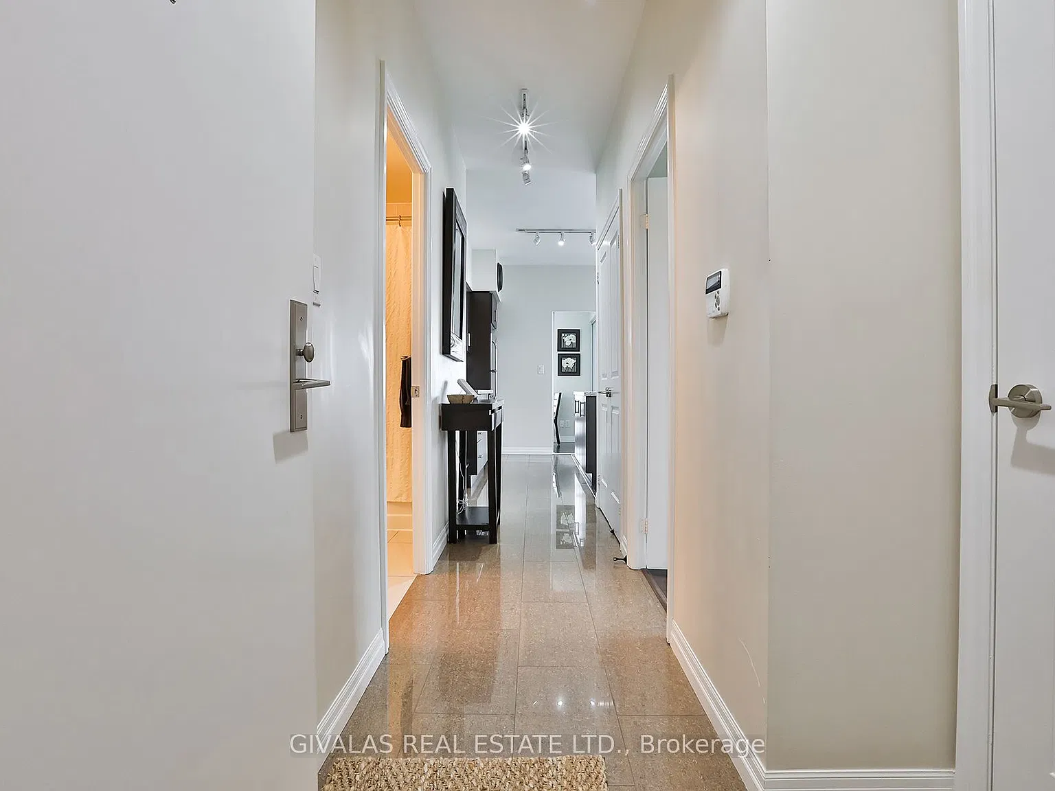 3 bed, $2,950 — Photo 4