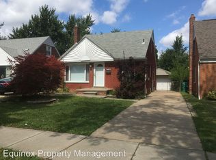 16813 Stricker Ave, Eastpointe, MI