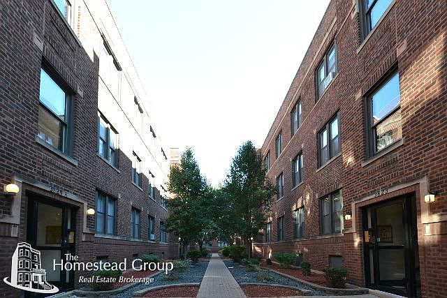 1st image of 821 W Cornelia Ave #310