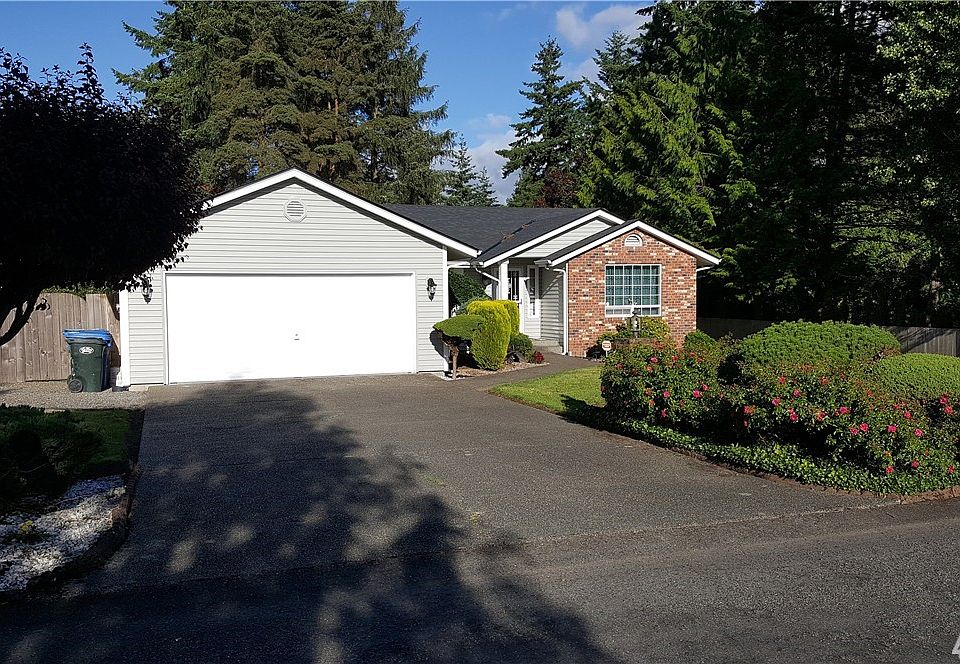 1st image of 12017 1st Avenue Ct E
