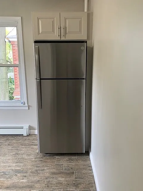 2 bed, 700 sqft, $2,700 — Photo 3