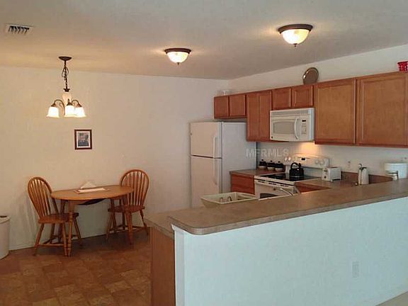 4th image of 1803 Hallandale Ln