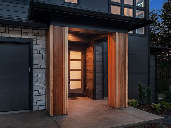 3rd image of 5010 Park Bluff Pl
