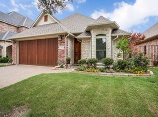 2518 Woodpark Dr, Garland, TX 75044