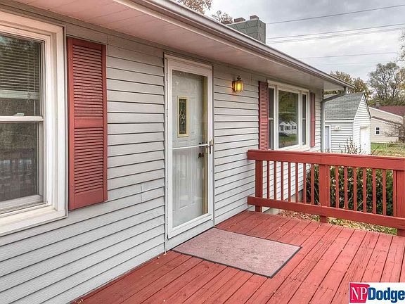 3rd image of 2511 Van Buren St