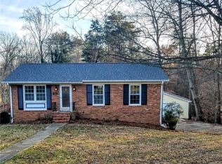 4204 Fairside Dr, Greensboro, NC 27405