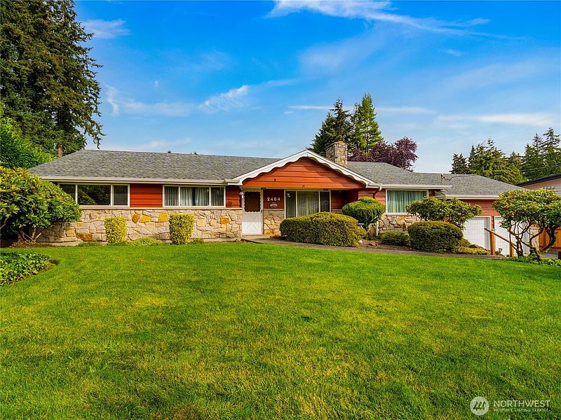 3rd image of 2404 S 360th Street