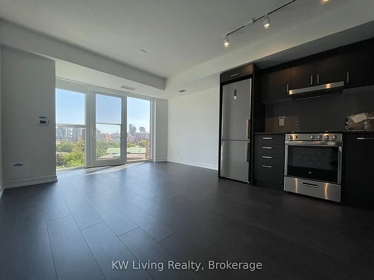 219 Dundas St E #2202 — Photo 2