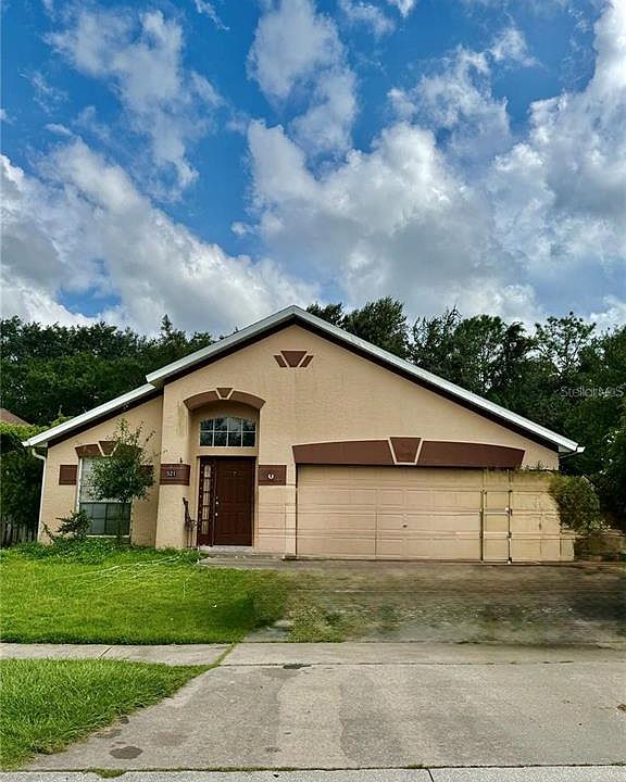 1st image of 521 CYPRESS TREE COURT