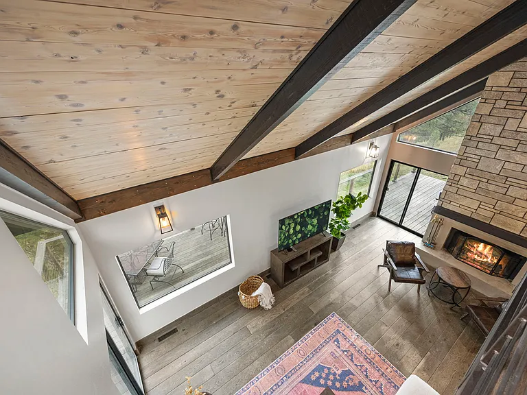 2350 Linden Dr — Photo 33