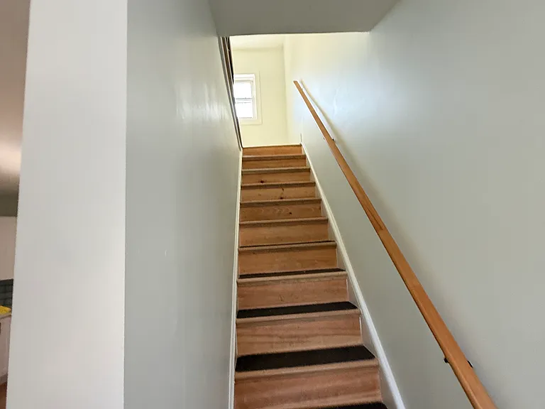 1 Brown Ave #B — Photo 9