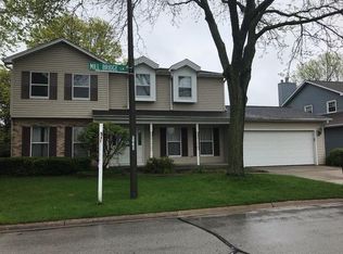 6095 Mill Bridge Ln, Lisle, IL