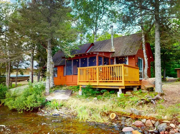 10 Gust Lake Dr, Lutsen, MN 55612