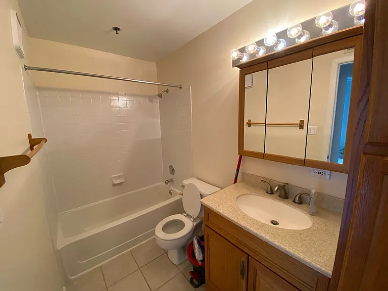 3265 Kirchoff Rd #215 — Photo 11