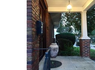 97 S Sproul Rd, Broomall, PA 19008