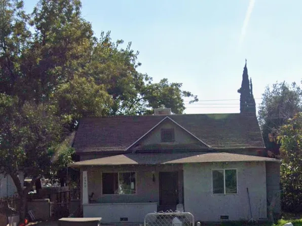 2960 E Illinois Ave, Fresno, CA 93701