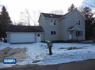 1219 Rhode Island St, Sturgeon Bay, WI 54235