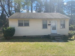 1231 Thelbert Dr, Fayetteville, NC 28301