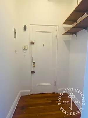 Rented by Brooklyn Heights Real Estate Inc | media 7
