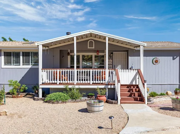 21276 White Pine Dr Space 77, Tehachapi, CA 93561