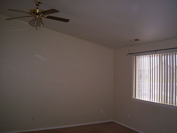 3rd image of 928 E Hayden Dr