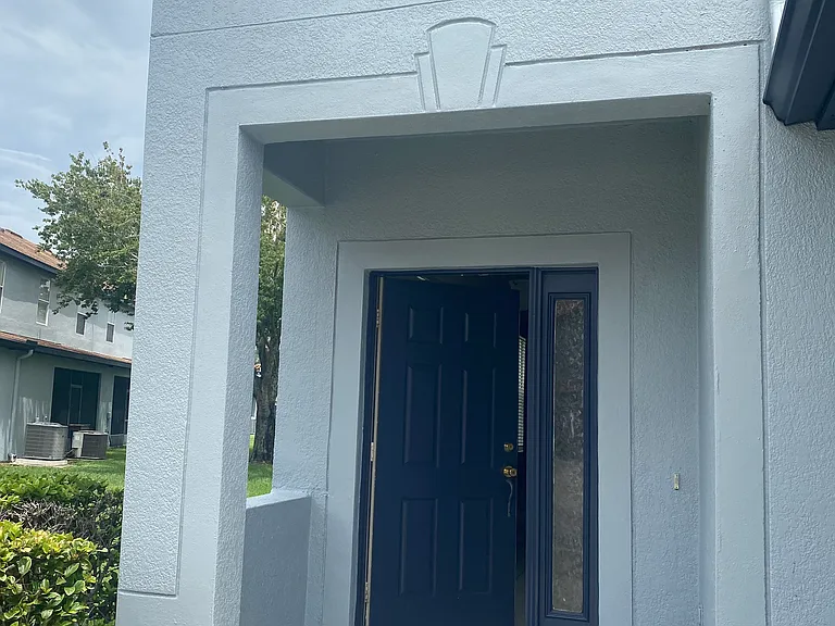 2900 Wentworth Ln — Photo 3