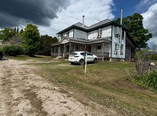 1233 Kingston Line, Lanark Highlands, ON K0H2B0