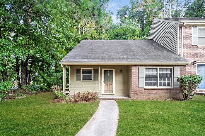 1st image of 7074 Williamsburg Dr