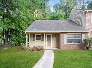 7074 Williamsburg Dr, Riverdale, GA 30274