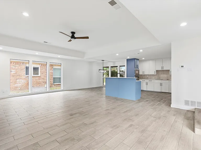 17003 Davenport Rd — Photo 7