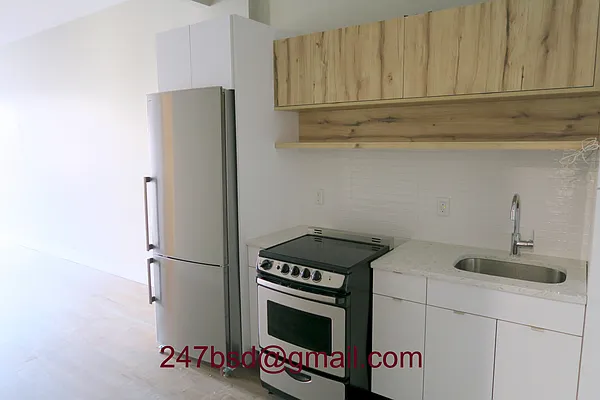 Rented by GFI Realty Services LLC | media 50